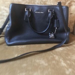 Beautiful Authentic Michael Kors Bag for sale!